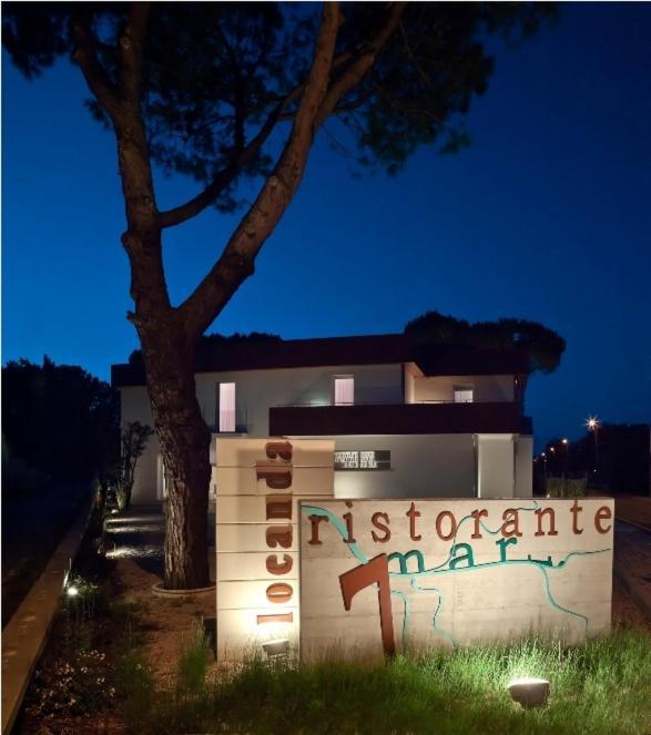 Locanda Ristorante 7 Mari Porto Viro Exterior photo