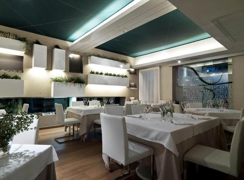 Locanda Ristorante 7 Mari Porto Viro Exterior photo